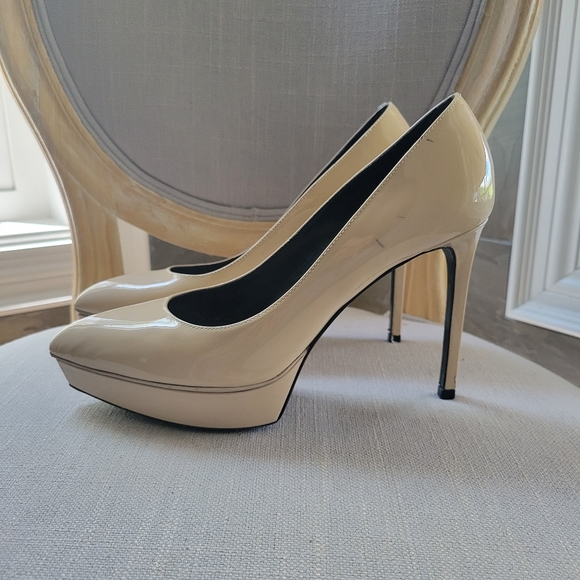 SAINT LAURENT classic heels in nude - Picture 3 of 14
